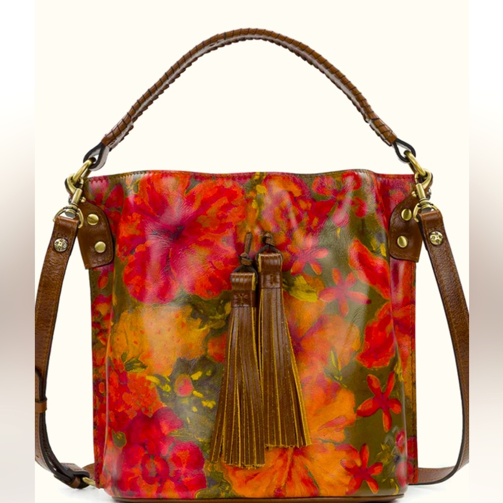 NWTS! Patricia Nash Otavia Bucket Crossbody Leather Bag